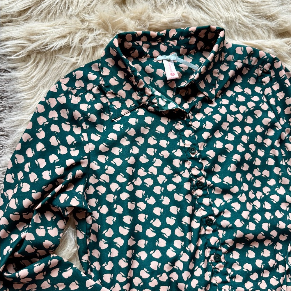 DownEast Apple Print Button Down Shirt